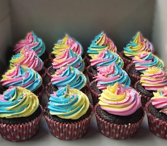 Rainbow madness cupcakes